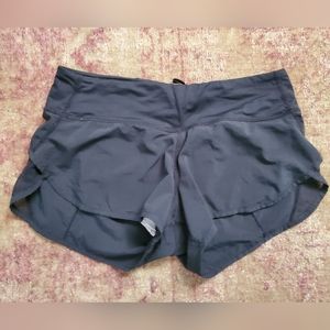 Lululemon shorts black size 2